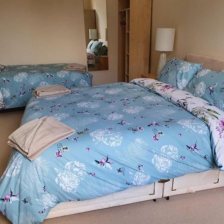 Appartamento Flat 1 Castlebank House Flats Dingwall Esterno foto